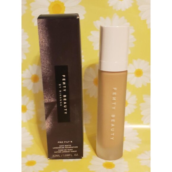 Fenty Beauty by Rihanna Pro Filt'R Soft Matte Longwear Foundation 240 New In Box - Picture 1 of 6